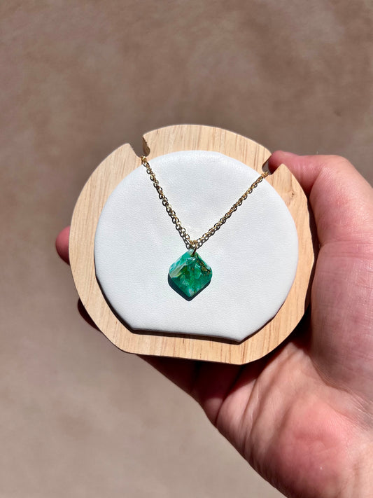 Forest Green gold diamond shaped necklace