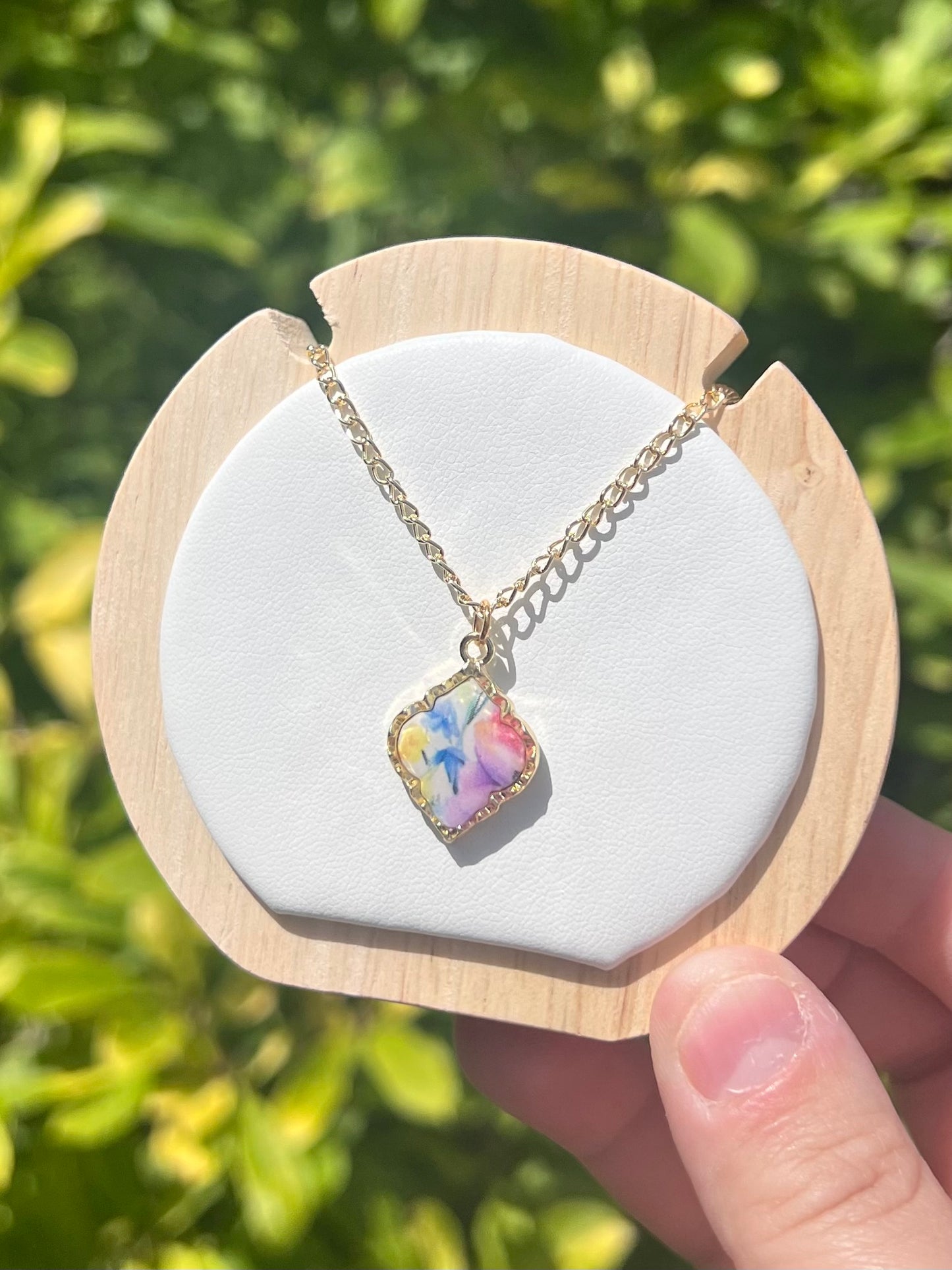 Floral gold necklace