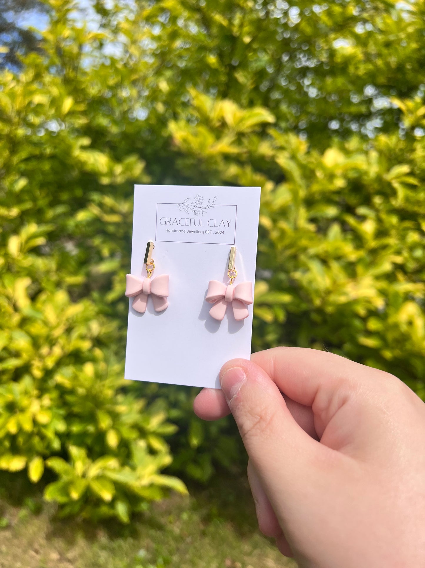 Mini bow rectangle studs