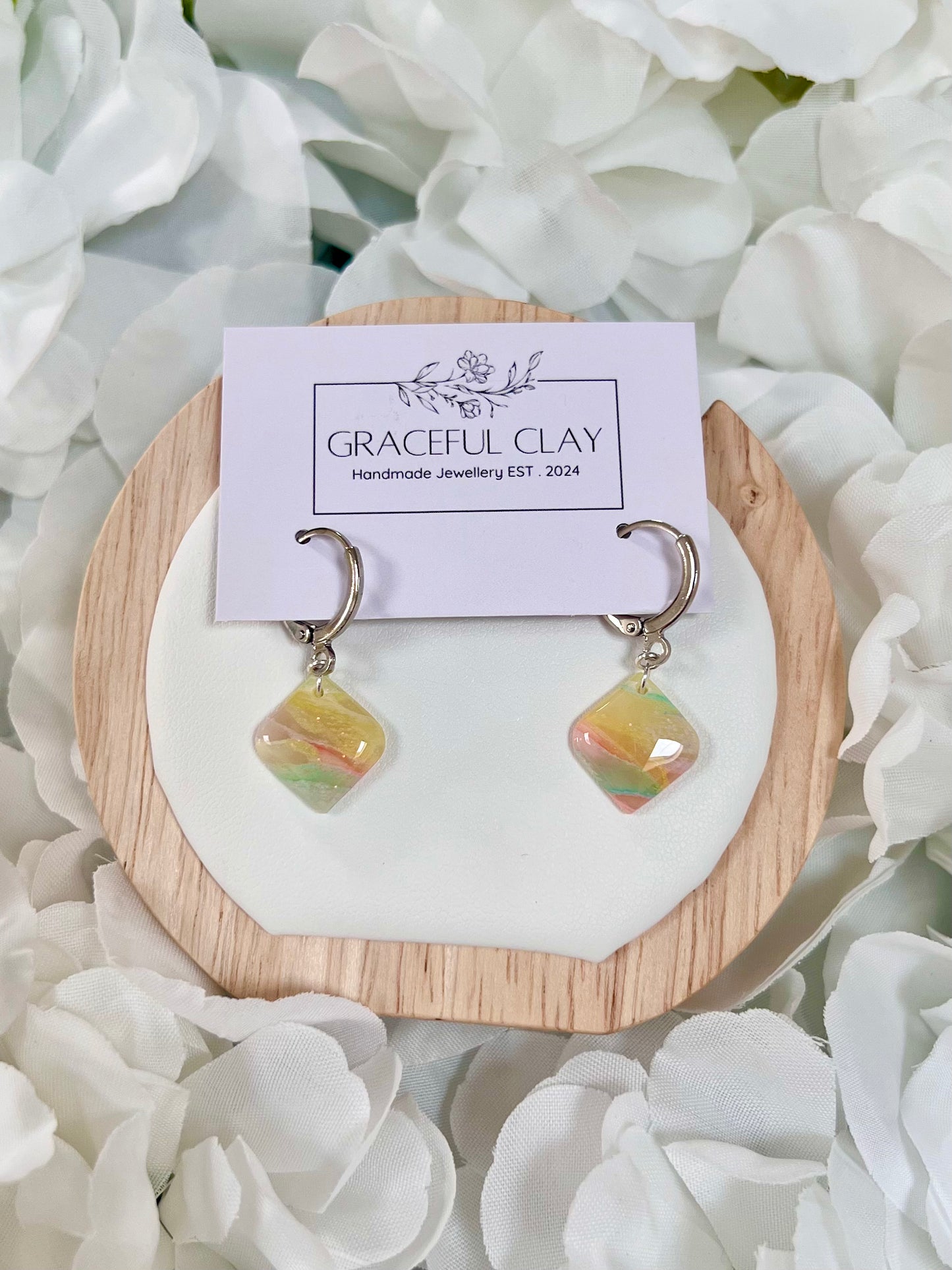 Pastel marble diamond Huggies